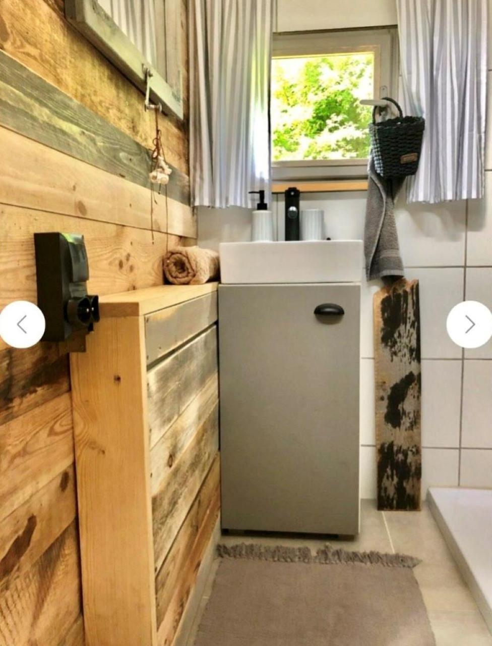 Entspannung Im Zirkuswagen: Aussergewoehnliche Und Liebevoll Eingerichtete Glamping-unterkunft Im Gruenen Tente de luxe *